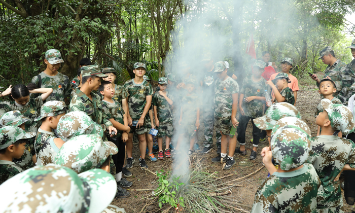 平南縣軍事夏令營