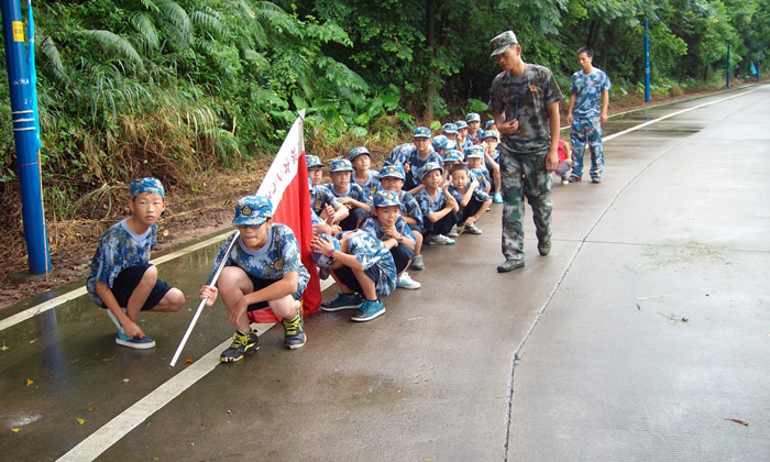 廣州軍事夏令營(yíng)有哪些