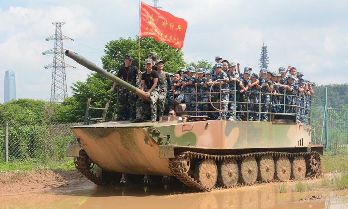 廣州軍事夏令營(yíng)的特色有哪些？.jpg