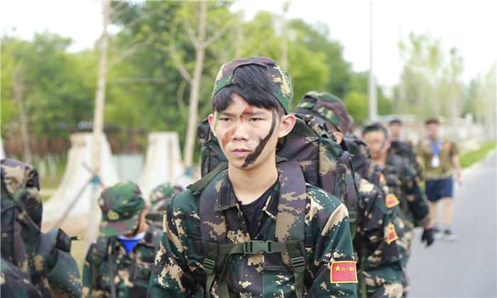 廣東軍事夏令營(yíng)介紹