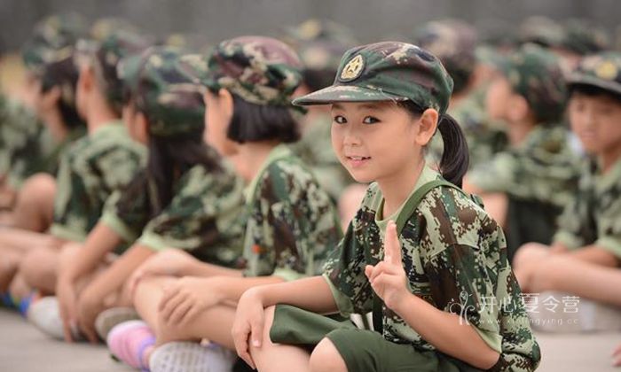 廣州軍事夏令營(yíng)