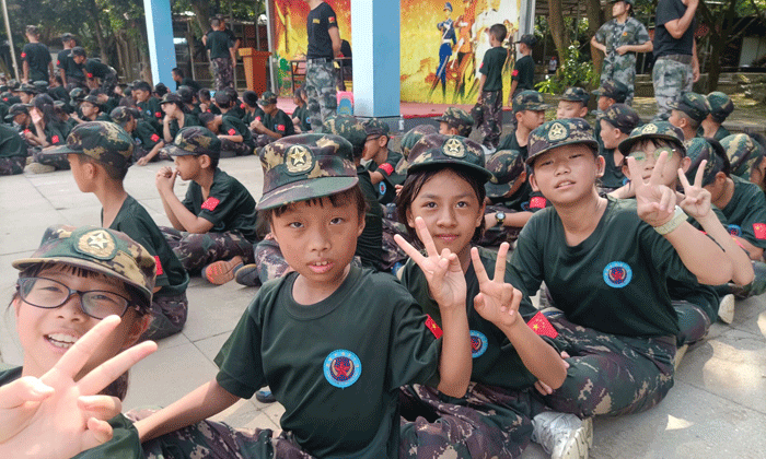 廣州軍事夏令營收費(fèi)