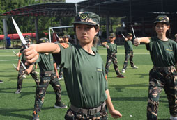 廣州黃埔附近青少年軍事夏令營費用需要多少