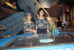 廣州軍事夏令營(yíng)糾正孩子拖拉習(xí)慣