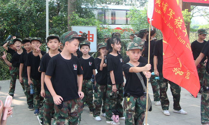 2022軍事鞏固21天夏令營(yíng).jpg