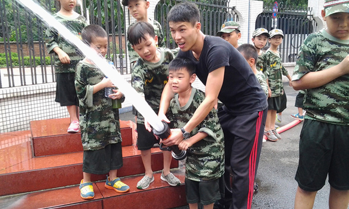 廣州假日軍旅夏令營讓孩子學會獨立思考.jpg