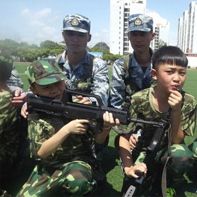 桂林軍事拓展夏令營帶你體驗(yàn)真正的軍營生活