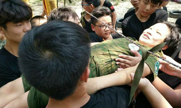 桂林夏令營帶鍛煉孩子的獨立能力