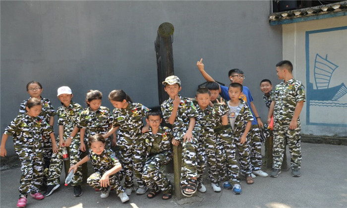 桂林暑期軍訓(xùn)夏令營(yíng)