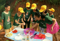 桂林小學(xué)生夏令營鍛煉孩子的獨立能力