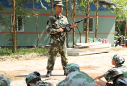 暑假期間桂林市哪里有小學(xué)生報(bào)的軍事夏令營？