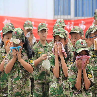 參加貴陽(yáng)軍事夏令營(yíng)家長(zhǎng)需要為孩子準(zhǔn)備什么東西？