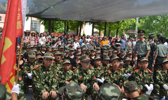暑期讓孩子參加10軍事特訓住宿情況如何