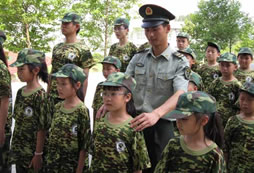 貴州軍事夏令營(yíng)師資怎樣？