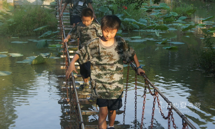 貴州青少年軍事夏令營多少錢