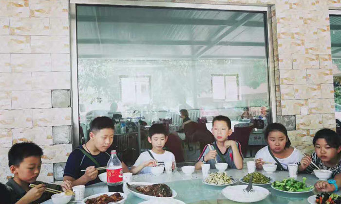 游學(xué)是什么意思