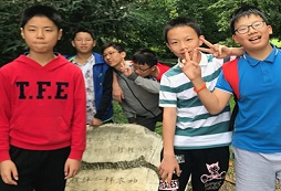 參加國際夏令營感受頂級足球訓(xùn)練課程