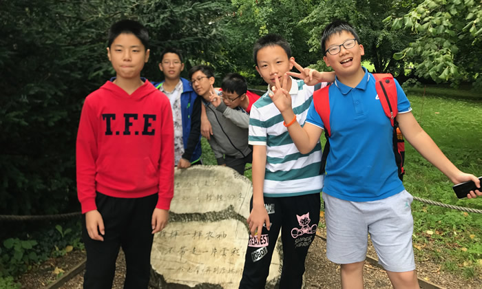 國外游學(xué)夏令營教你專業(yè)的足球知識