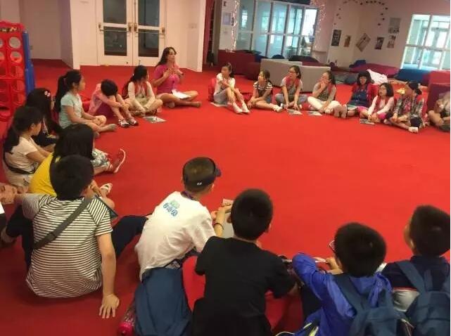 大學(xué)生國際夏令營應(yīng)該攜帶哪些物品？