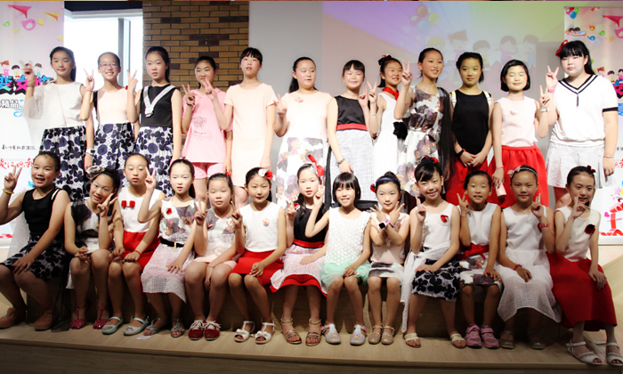 女孩兒夏令營