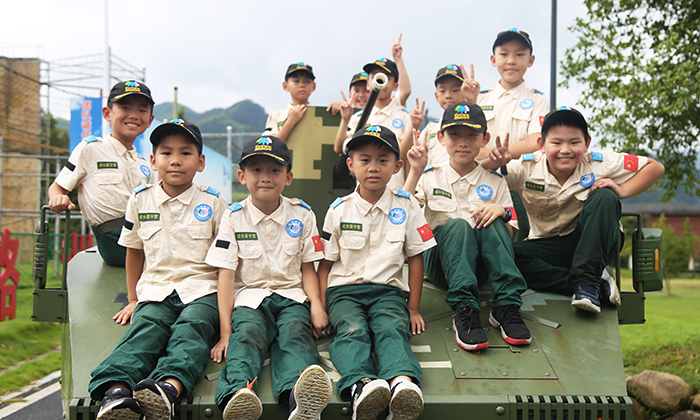 國內(nèi)軍事夏令營收費(fèi)