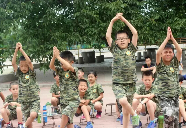 國(guó)內(nèi)軍旅夏令營(yíng)的課程特色是什么.jpg