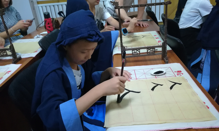 國學(xué)教育夏令營