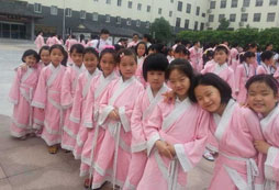 少兒國學(xué)夏令營哪家招生多？