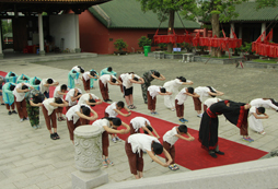 做一名知書達(dá)理的研學(xué)驢友