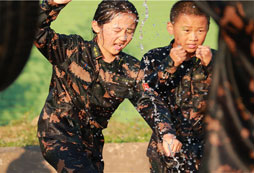參加哈爾濱小學(xué)生夏令營(yíng)促進(jìn)孩子健康成長(zhǎng)