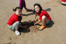 海濱夏令營應(yīng)該怎么準(zhǔn)備自己的行李