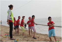 海濱夏令營帶你暢游大海，享受海風