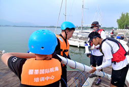 國內(nèi)海濱夏令營多少錢？熱門活動價(jià)格