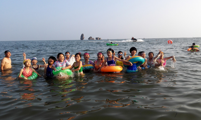 海濱夏令營(yíng)