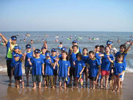 暑假讓海濱夏令營留下孩子的成長的腳步