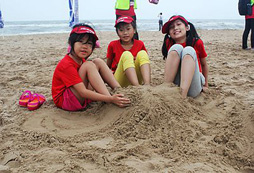海濱夏令營(yíng)是開(kāi)發(fā)孩子領(lǐng)導(dǎo)力的好去處