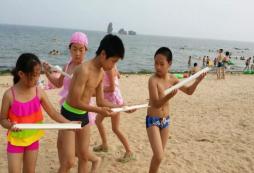 海濱夏令營帶你體驗(yàn)?zāi)_踩在沙灘的奇妙感受
