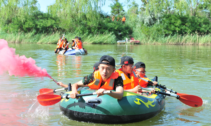勵戰(zhàn)營地夏令營