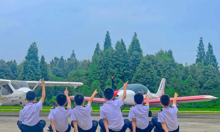 海南哪里有小學(xué)生夏令營