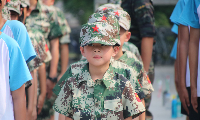 杭州兒童暑假軍訓夏令營