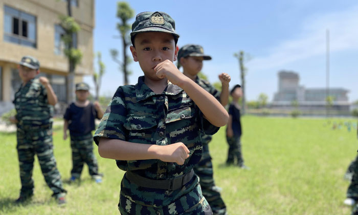 杭州兒童軍事夏令營(yíng)收獲