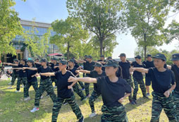 杭州軍訓(xùn)夏令營哪家不錯