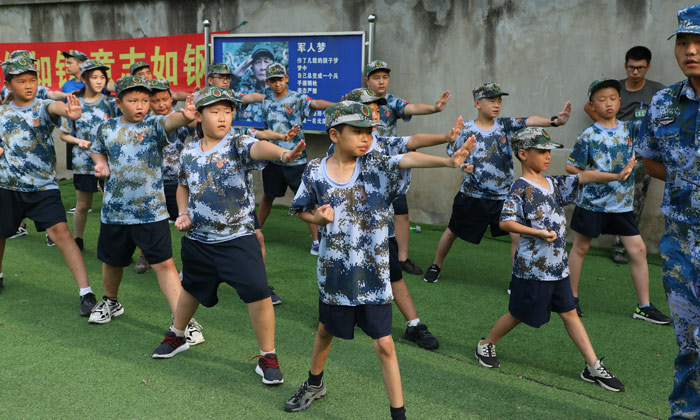 中學生習慣養(yǎng)成夏令營報名哪家好