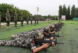邯鄲市附近哪個(gè)軍事化夏令營(yíng)好些？