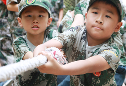 參加黑龍江軍事拓展訓練營對于青少年有什么好處