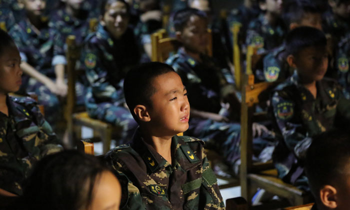 河南軍事化管理的夏令營(yíng)讓孩子能力有所提升
