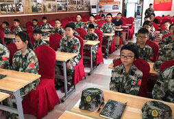 開封軍事夏令營的訓(xùn)練內(nèi)容有哪些？