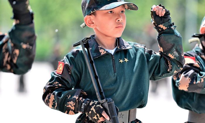 河源軍事夏令營讓孩子學(xué)會獨立生活！.jpg