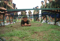 軍事拓展訓練活動