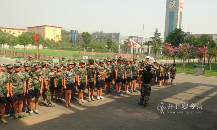 教官與孩子們同在